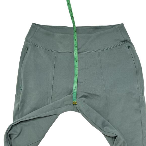 ATHLETA Eastbound Straight Pant in Minimalist Green Gray Size 6 Women’s Career - Picture 7 of 9